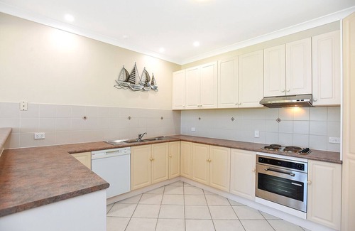 Goolwa North Casa | Bring the Boat, Kayak or Fishing Rod - Spa Bath - Free Wi Fi, Netflix and Prime