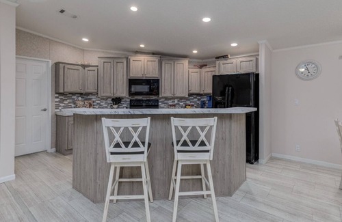 Citrus Springs Casa | Bring your boat, close to the springs, state parks, lakes and Gulf.