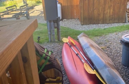 Bradford Casa | Bring your boat, this home offers a dock to tie up to and 10 feet of lakefront.