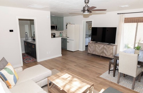 Prescott Casa | Bring your horse and cool off in Prescott! Home & stables back up to trails!