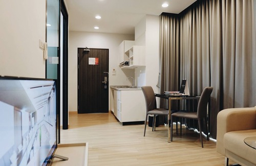 Nong Pa Khrang Hotel | Brique Hotel Chiang Mai