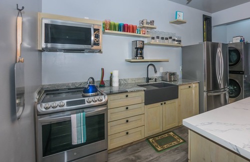 Antoneys Cay Casa | Brisa De Verano 2 Bedroom Home by RedAwning