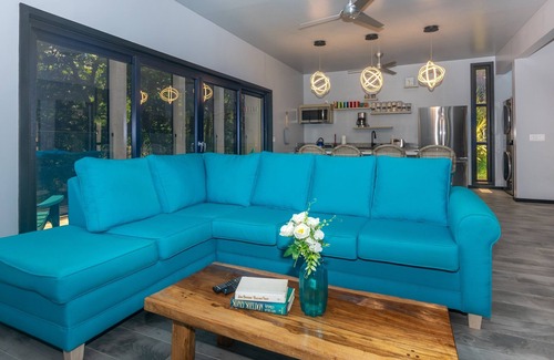 Antoneys Cay Casa | Brisa De Verano 2 Bedroom Home by RedAwning