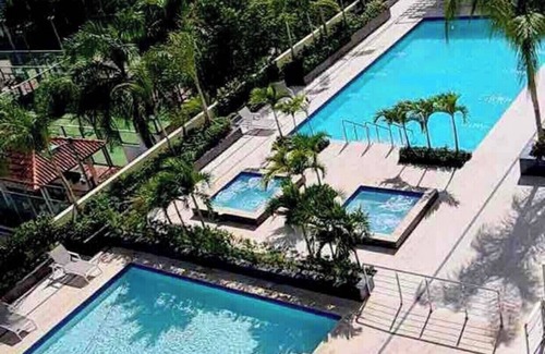 Juan Dolio - El Pueblo Apartamento | Brisa Marina☀️ Beach-Pools-Wifi-Gym- Games- Parking