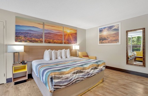 Bristol Hotel | Days Inn by Wyndham Bristol Parkway