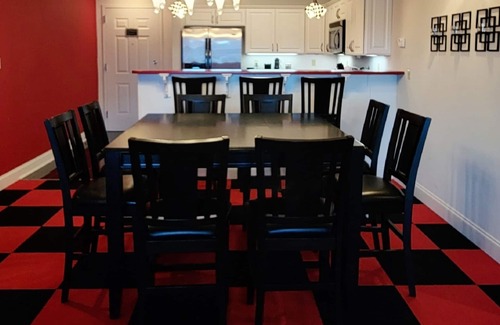 Bristol Casa | Bristol Speedway Condo- Centrally located Hard Rock Casino, Downtown, Speedway