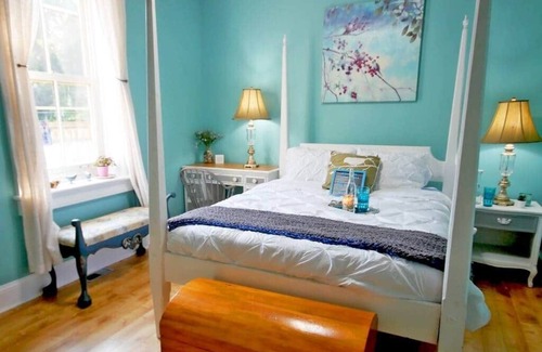 Elmira Casa | Bristow's Inn