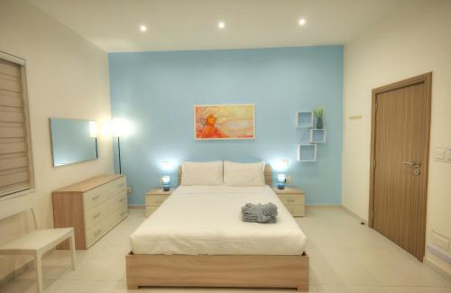 Floriana Apartamento | Britannia Suites, charming 2 bedroom flat JCAS2