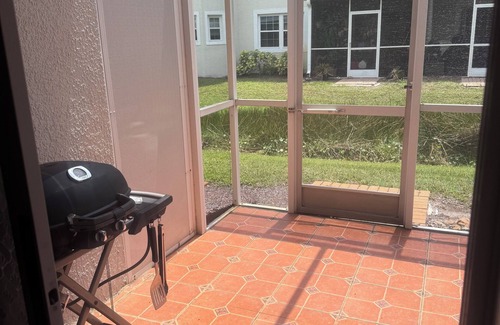Lutz Condominio | Brithday Suit Suite with WiFi in Paradise Lakes Clothing Optional Complex