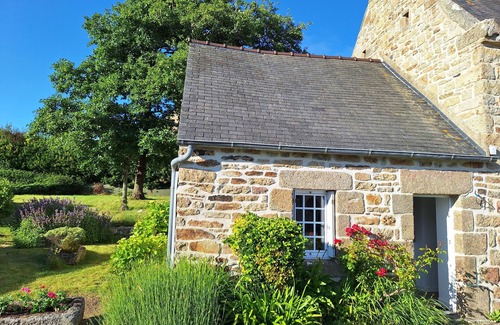 Plourin Casa | Brittany stone house, all comforts, fully renovated