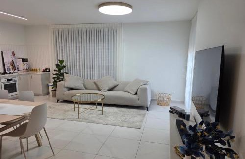 Netanya Villa | Briza