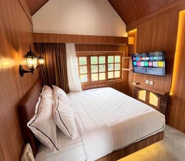 Banjarasri Casa | Briza La Barka Resort by Raminten
