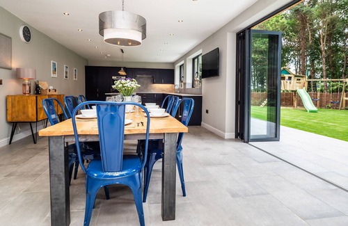 North Walsham Cabaña | Broad House - Just renovated - High End Finish - Tranquil Setting