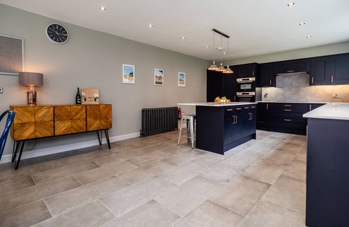 North Walsham Cabaña | Broad House - Just renovated - High End Finish - Tranquil Setting