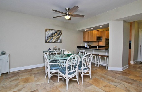 Orange Beach East Condominio | Broadmoor 304
