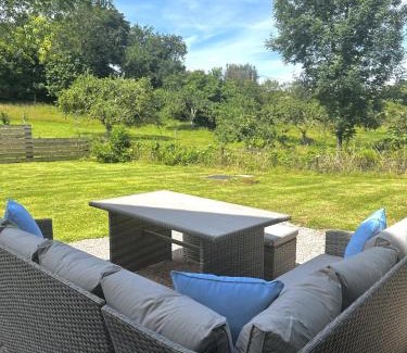 Clearbrook Casa | Broadoak - Modern Stable Conversion in the Heart of Dartmoor, Dog & Horse Friendly