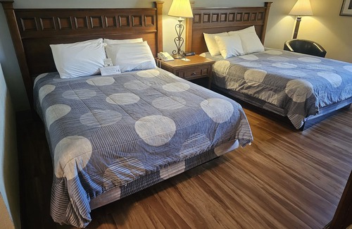 Westside Hotel | Broadway Inn Conference Center