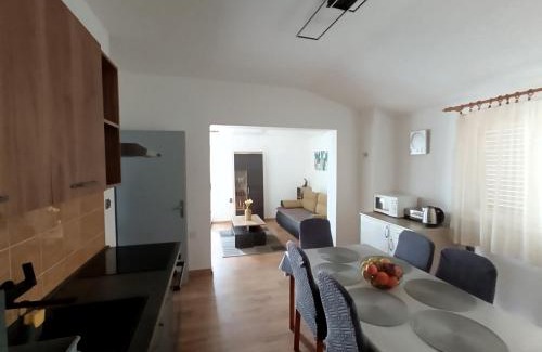 Brodarica Apartamento | BRODARICA AL