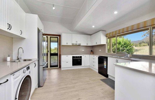 Pokolbin Casa | Brokenback Vineyard Estate