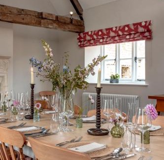 Brokenborough Casa | Brokenborough Farmhouse