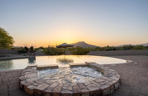 Pinnacle Peak Casa | Bronco by AvantStay Incredible Views w Pool Hot Tub Outdoor Kitchen Game Room Movie Room