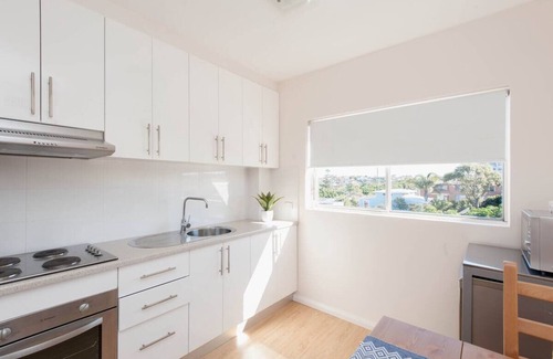 Bronte Apartamento | Bronte studio w/water views Sydney's Best Suburb