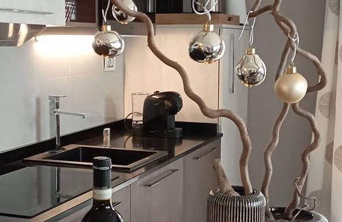 Nizza Monferrato Apartamento | Bronze Apartment at the Rotunda. An elegant nest for your vacation as a couple.