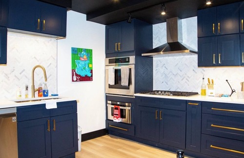 Bronzeville Condominio | Bronzeville Bungalow, Gated Private-entrance, Minutes to South Loop & Hyde Park