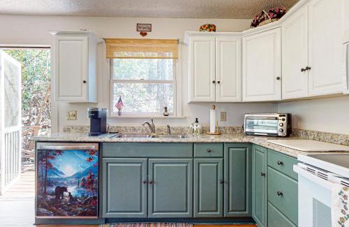 Hendersonville Casa | Brook Hollow