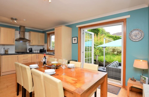 Kilmun Casa | Brookfield, picturesue quiet location, sleeps 8, pet friendly