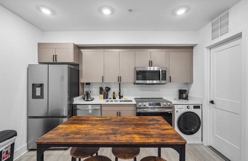 Brookland Cama Y Desayuno | Brookland Unit : Close to Coffee | Shops