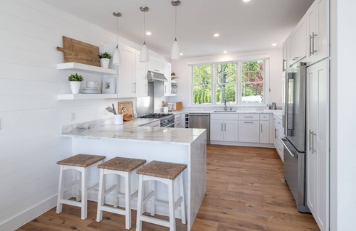 Brooklin Casa | Brooklin House + Penthouse: magical location, deluxe property, stunning views.