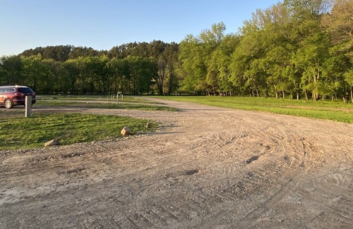 Pine Ridge Alquiler De RV | Brookside RV Retreat Site #3-Big Fork Creek Access-Close to Wolf Pen Gap