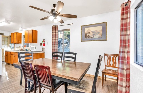 Yosemite West Cabina | Brookside Cottage Within Yosemite's Splendor