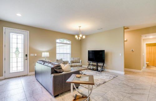 Brooksville Casa | Brooksville Home about 5 Mi to Weeki Wachee Springs!