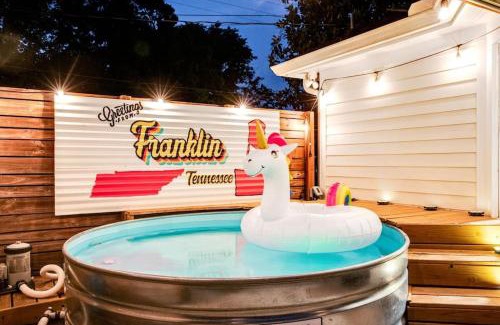 Franklin Casa | Brookwood Getaway Stock Tank Pool Outdoor Theater