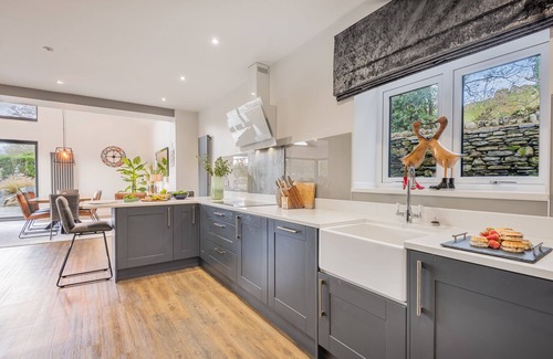 Windermere Casa | Broom Hill, Luxury home with Swim Spa - sleeps 8