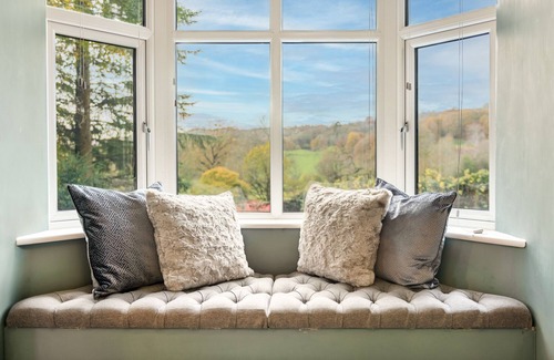 Windermere Casa | Broom Hill, Luxury home with Swim Spa - sleeps 8