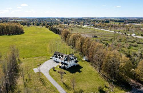Williamsburg Casa | Broomhead Farmhouse
