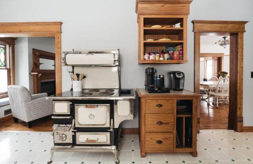 Williamsburg Casa | Broomhead Farmhouse