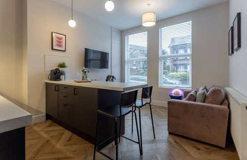 Liverpool Apartamento | Broughton Place 2: 1BR Modern Flat in Liverpool