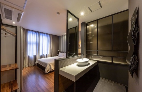 Gimhae Hotel | Brown Dot Gimhae Eobang