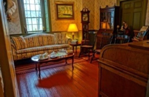 Reinholds Cama Y Desayuno | Brownstone Colonial Inn