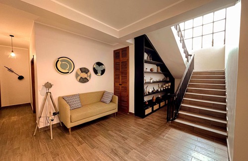 Moshi Casa | Brubru Lodge