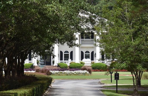 Calabash Condominio | Brunswick Plantation Resort and Golf Condo 307M with Outdoor Pool by RedAwning