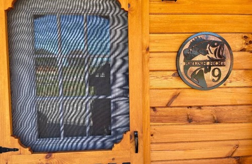 Scottsboro Cabina | Brush Hog Cabin