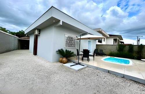 Brusque Casa | Brusque: Casa aconchegante com piscina