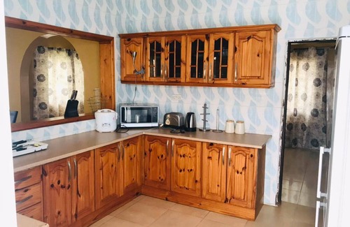 Brusubi Apartamento | Charming 2-bed House in Brusubi