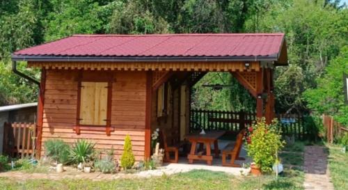Petrovaradin Casa | Brvnara Petković