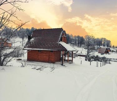 Kremna Casa | brvnare in